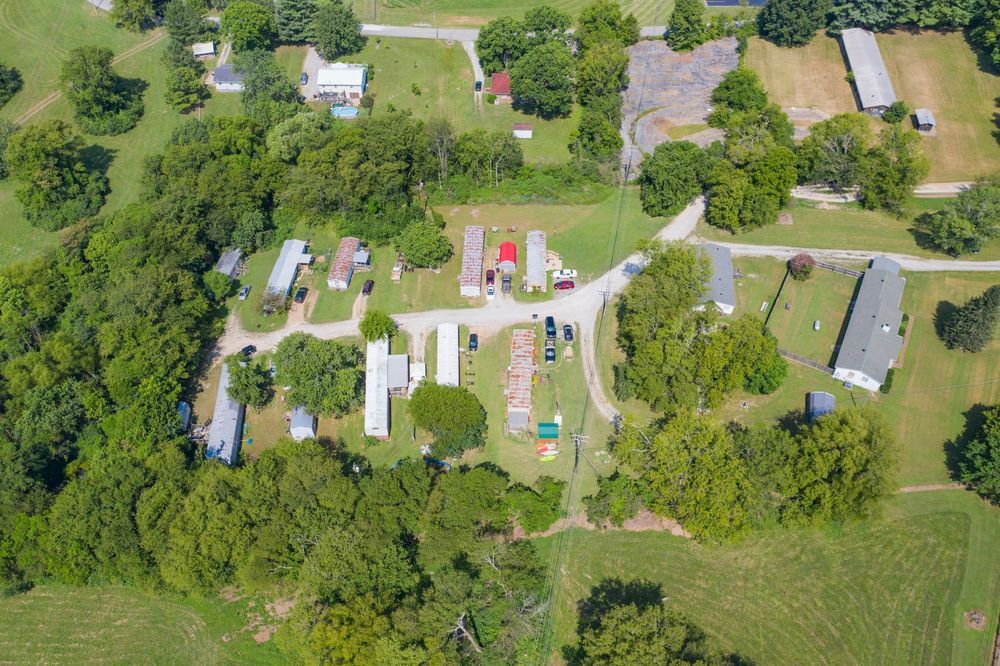 Three Oaks Village: 931 Baker Rd, Columbia, TN 38401
